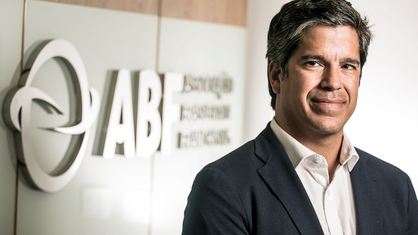 “O sistema financeiro já conseguiu entender que o franchising não vive a crise do varejo”